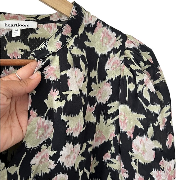 Heartloom Martine Top Size Medium in Black with Beautiful Pink Floral - Picture 6 of 16